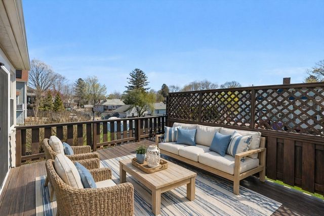 155 E Lothrop St, Beverly, MA 01915