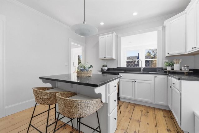 155 E Lothrop St, Beverly, MA 01915