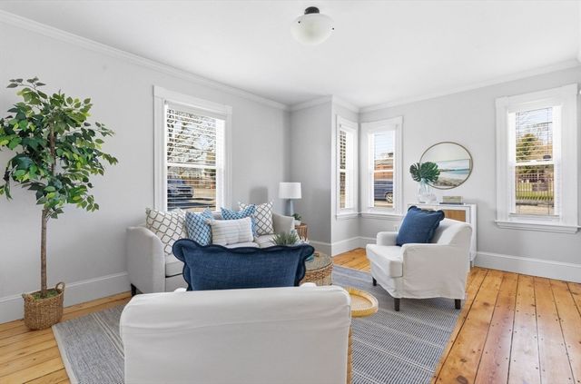 155 E Lothrop St, Beverly, MA 01915