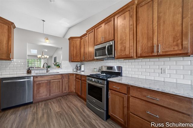 3896 Fairway Drive, Muskegon, MI 49441