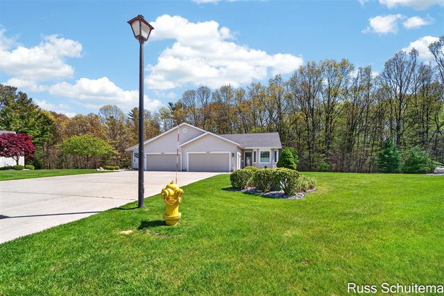 3896 Fairway Drive, Muskegon, MI 49441