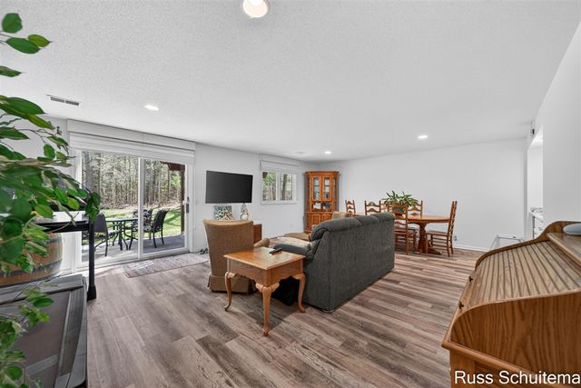 3896 Fairway Drive, Muskegon, MI 49441
