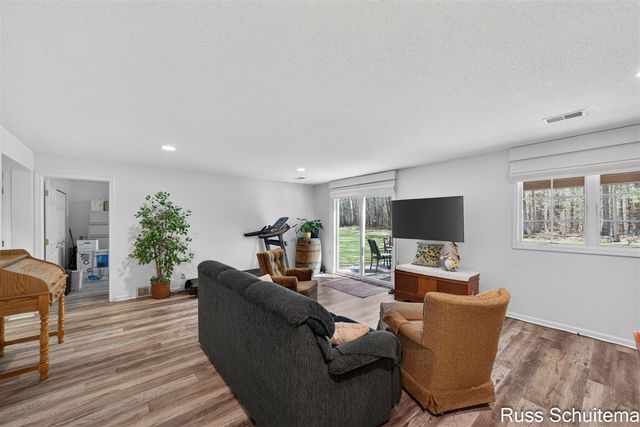 3896 Fairway Drive, Muskegon, MI 49441
