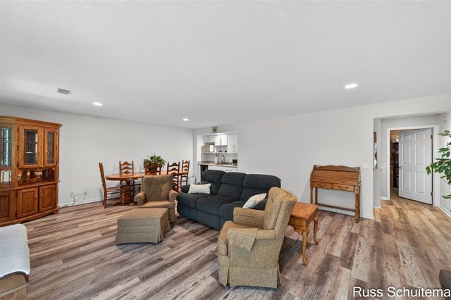 3896 Fairway Drive, Muskegon, MI 49441