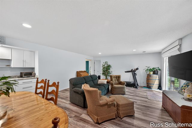 3896 Fairway Drive, Muskegon, MI 49441