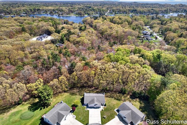 3896 Fairway Drive, Muskegon, MI 49441
