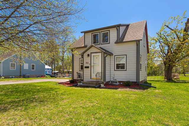 523 Hazel Lane, Owatonna, MN 55060