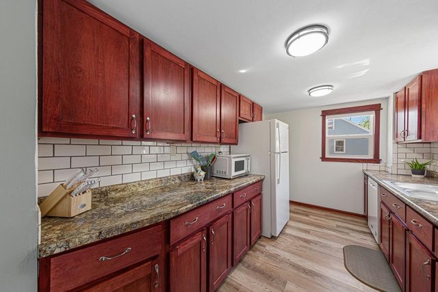 523 Hazel Lane, Owatonna, MN 55060