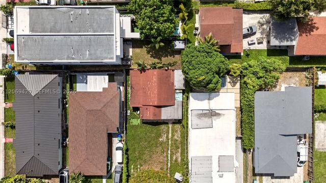 1128 SW 11th Ave, Miami, FL 33129