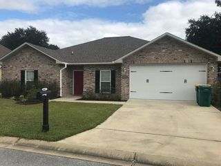 4614 Hermosa Road, Crestview, FL 32539