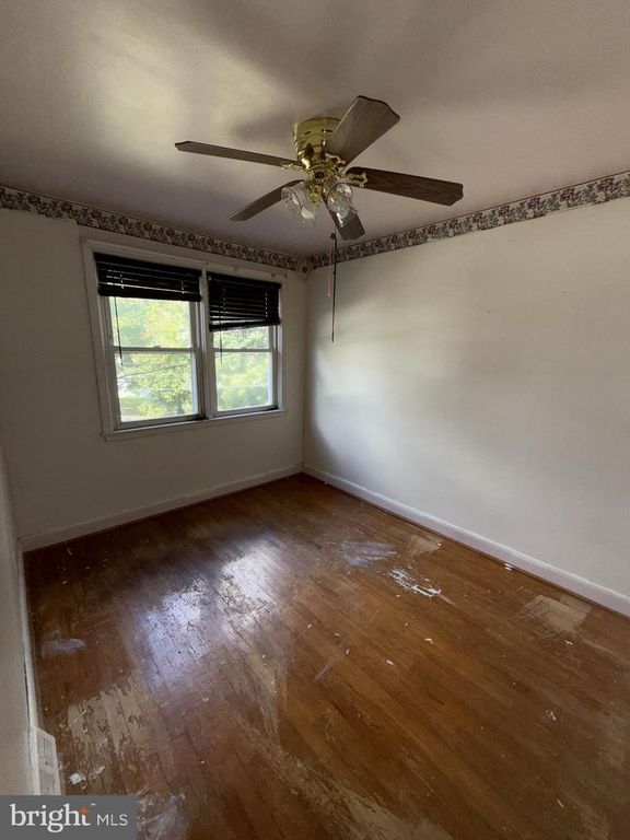 576 WELBROOK RD, Baltimore, MD 21221