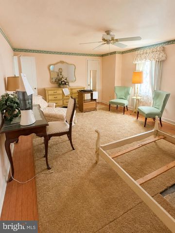 3102 NOTTINGHAM WAY, Hamilton, NJ 08619