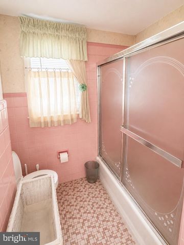 3102 NOTTINGHAM WAY, Hamilton, NJ 08619