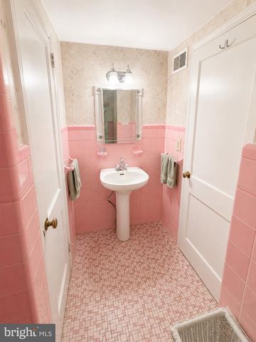 3102 NOTTINGHAM WAY, Hamilton, NJ 08619