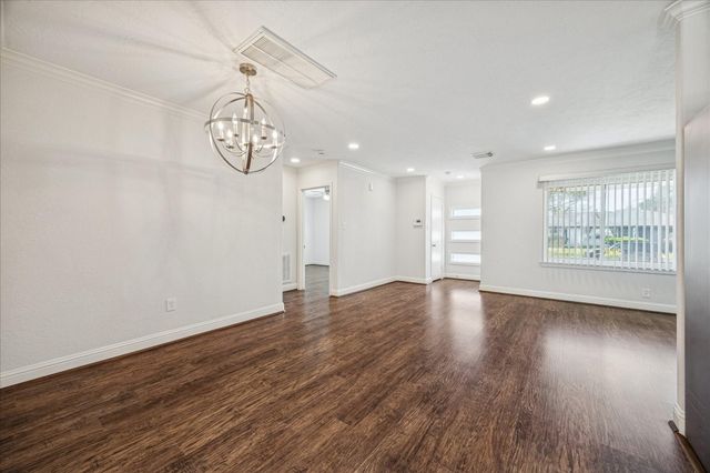 5226 Nina Lee Lane, Houston, TX 77092