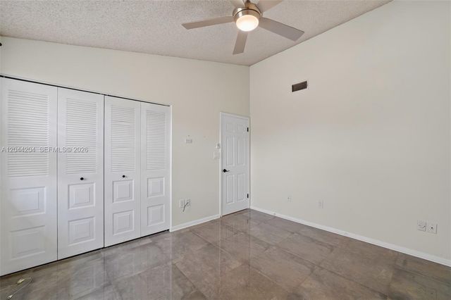 73 NW 98th Ter, Plantation, FL 33324