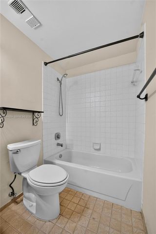 73 NW 98th Ter, Plantation, FL 33324
