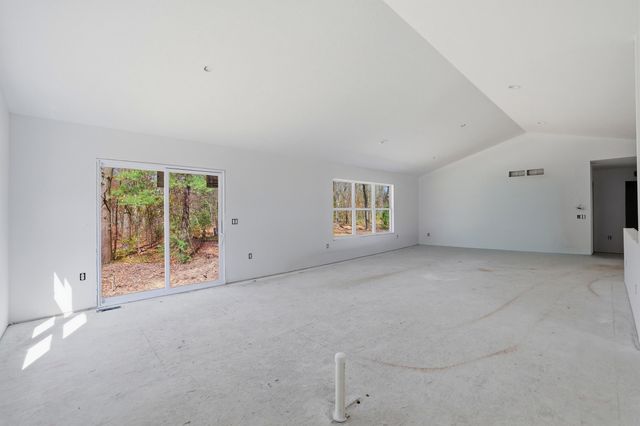 6792 E Evanston Avenue, Egelston Twp, MI 49442