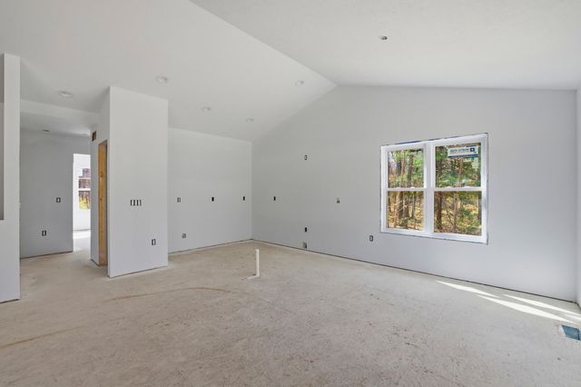6792 E Evanston Avenue, Egelston Twp, MI 49442