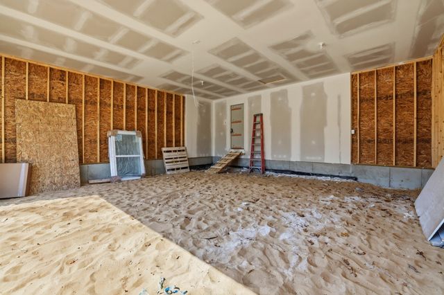 6792 E Evanston Avenue, Egelston Twp, MI 49442