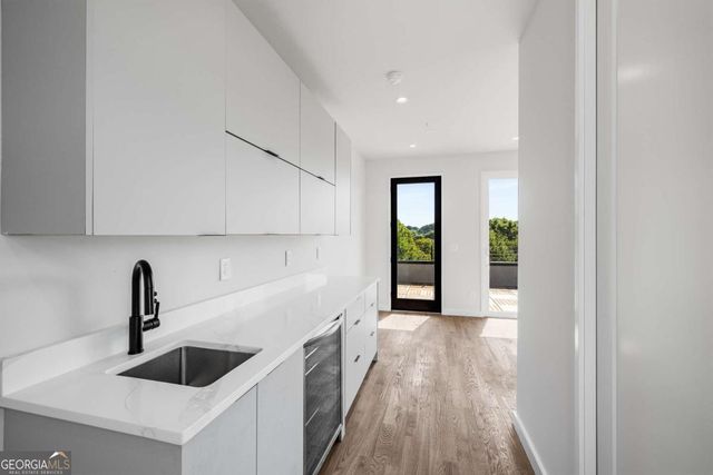 105 Georgia Avenue SE 8, Atlanta, GA 30312