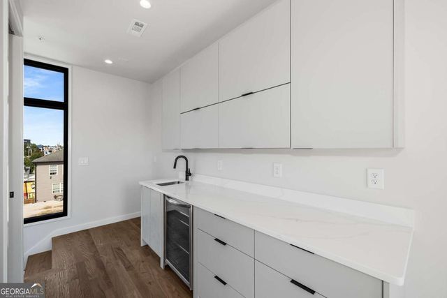 105 Georgia Avenue SE 8, Atlanta, GA 30312