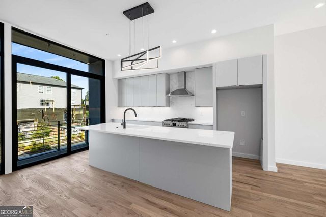 105 Georgia Avenue SE 8, Atlanta, GA 30312