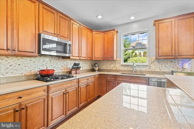 2650 VALHALLA RD, Vineland, NJ 08361