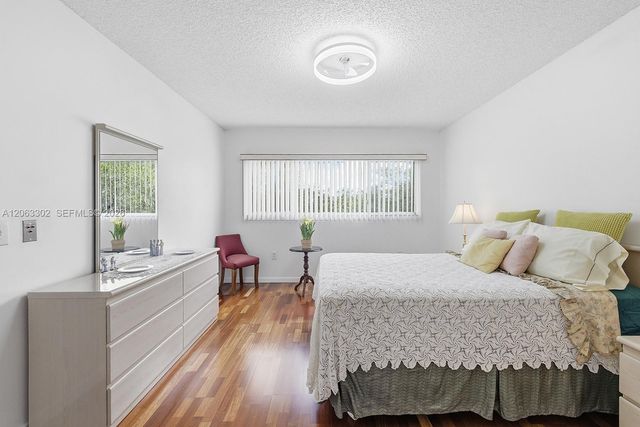 1200 SW 137th Avenue 308E, Pembroke Pines, FL 33027