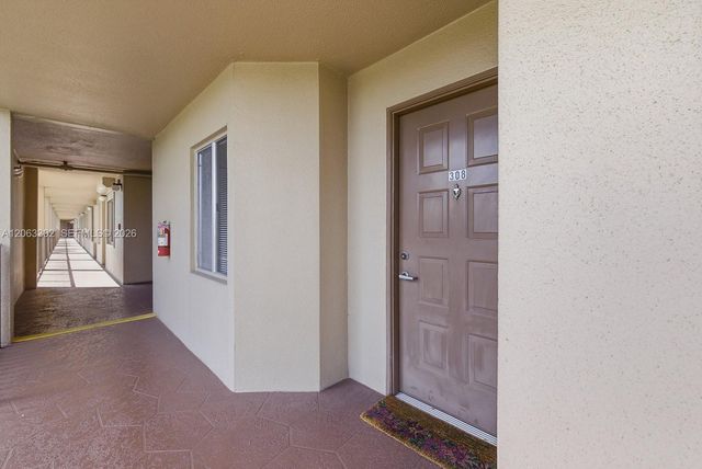 1200 SW 137th Avenue 308E, Pembroke Pines, FL 33027