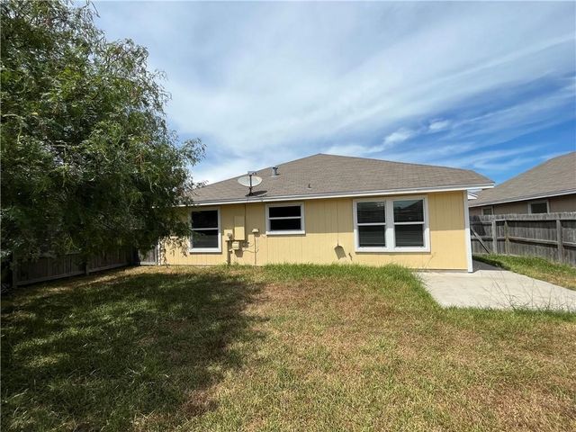 7305 Kolda Dr, Corpus Christi, TX 78414