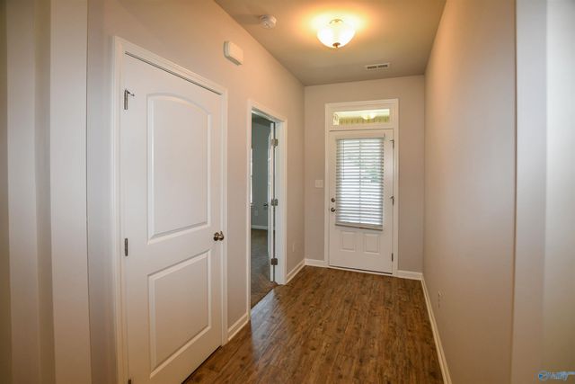 14426 Water Stream Drive NW, Harvest, AL 35749