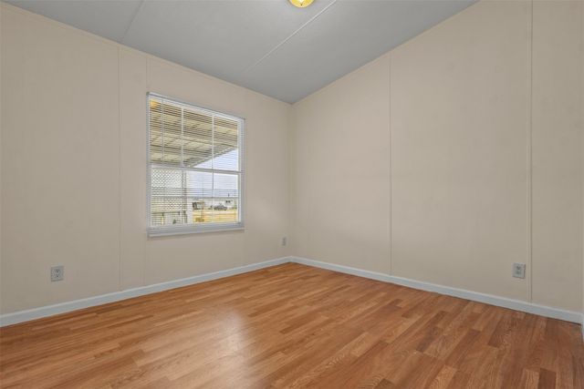 4000 Dee Drive, Terrell, TX 75160