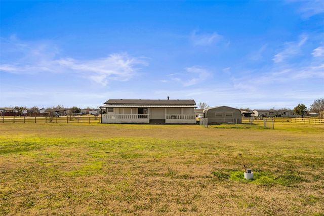 4000 Dee Drive, Terrell, TX 75160