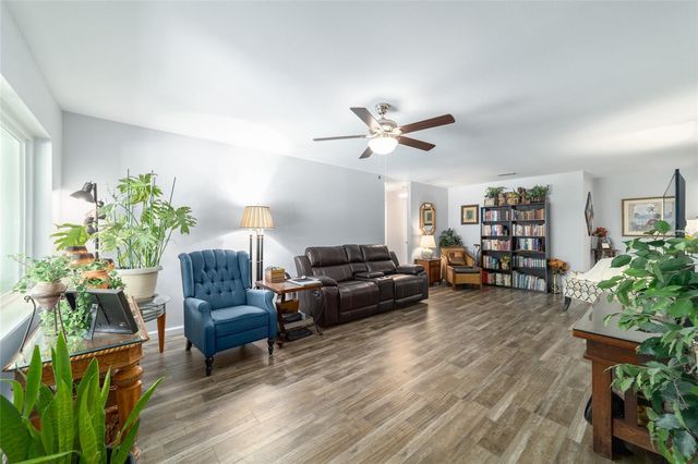 8707 SW 95TH LANE A, Ocala, FL 34481