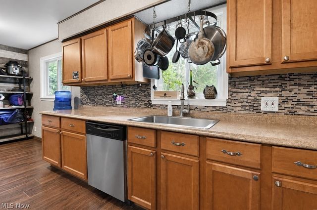 12975 Caves Road, Chesterland, OH 44026
