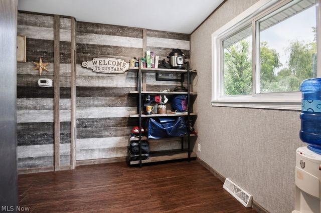 12975 Caves Road, Chesterland, OH 44026