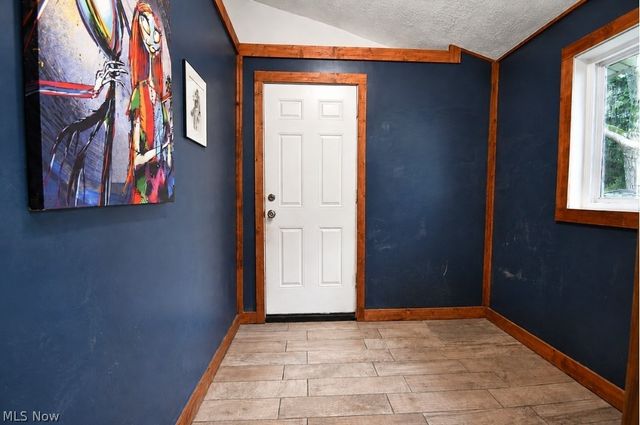 12975 Caves Road, Chesterland, OH 44026