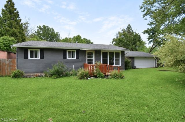 12975 Caves Road, Chesterland, OH 44026