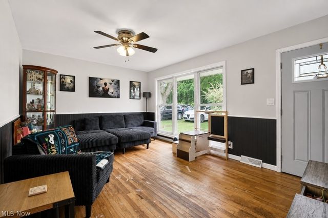12975 Caves Road, Chesterland, OH 44026
