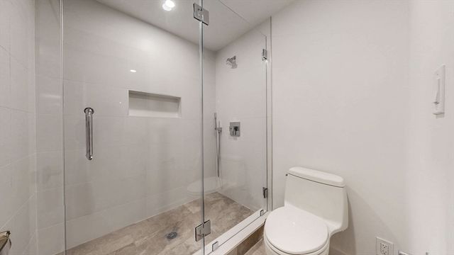 140 Columbia St 1, Brookline, MA 02446