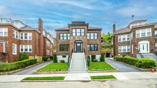 140 Columbia St 1, Brookline, MA 02446