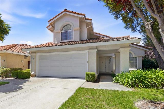 2045 Terra California Way, Morgan Hill, CA 95037