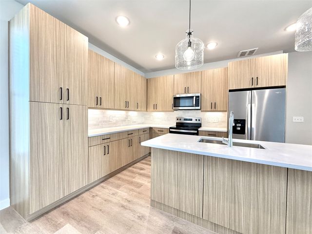 540 Foxglove Road Bldg 1-540, Mansfield, TX 76063