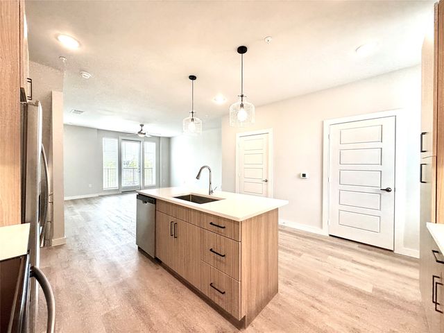 540 Foxglove Road Bldg 1-540, Mansfield, TX 76063