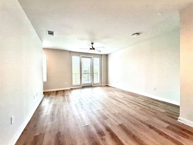 540 Foxglove Road Bldg 1-540, Mansfield, TX 76063