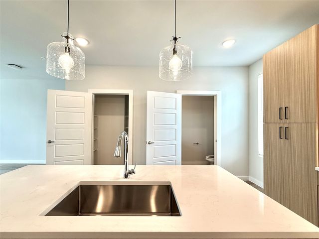 540 Foxglove Road Bldg 1-540, Mansfield, TX 76063