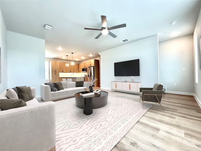 540 Foxglove Road Bldg 1-540, Mansfield, TX 76063