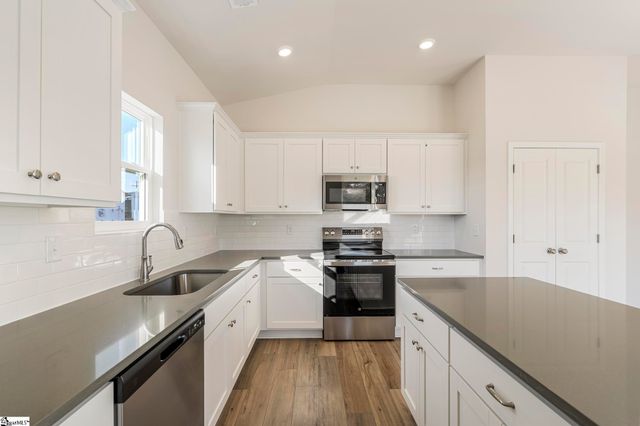 5006 Burke Meadows Run, Chesnee, SC 29323