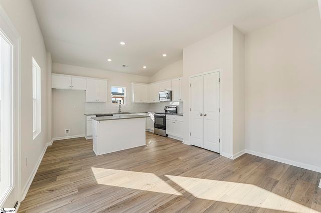 5006 Burke Meadows Run, Chesnee, SC 29323